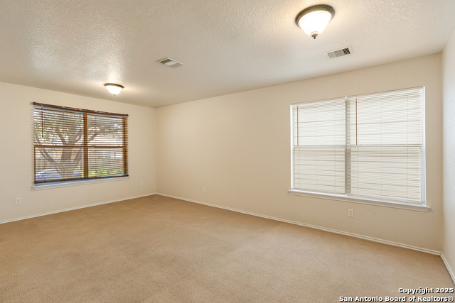 Image 5 of 25 For 6818 Crest Place