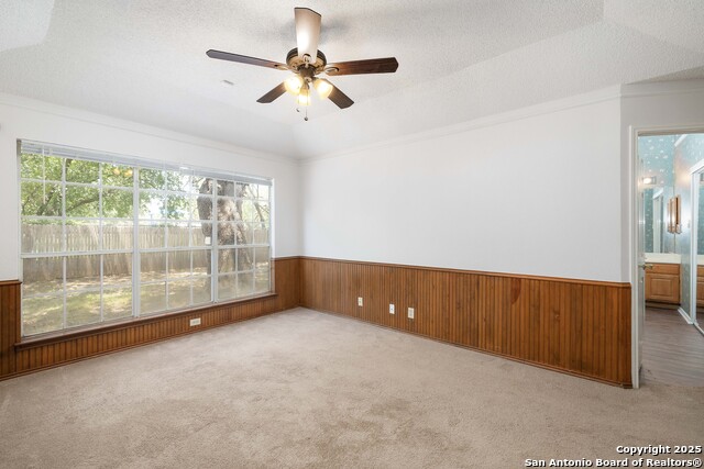 Image 17 of 29 For 2915 Village Parkway