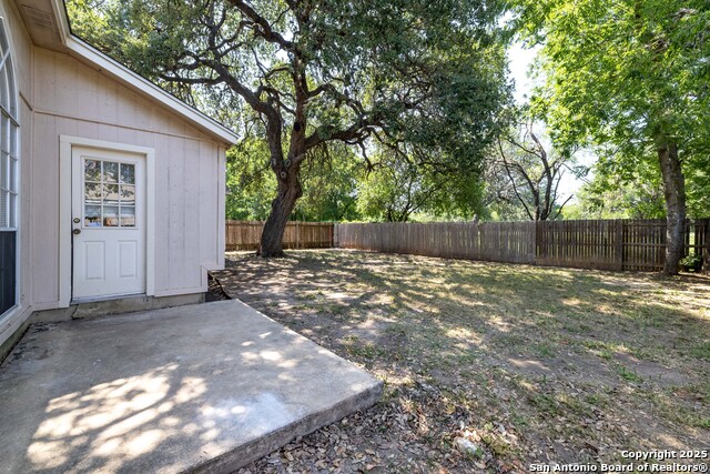 Image 27 of 29 For 2915 Village Parkway