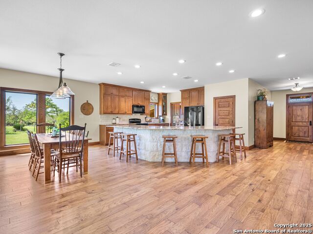 Image 9 of 52 For 112 Ouray St