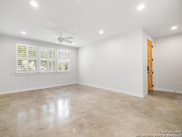 Image 9 of 60 For 338 Olmos E
