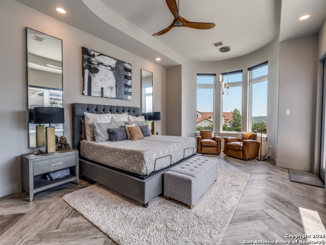 Listing photo id 12 for 10423 Kendall Canyon