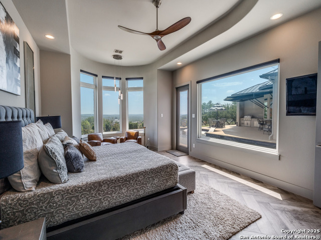 Listing photo id 13 for 10423 Kendall Canyon