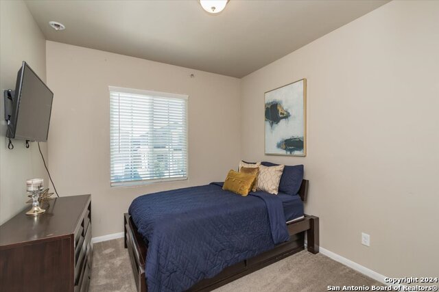 Image 22 of 35 For 12904 Liam Ct