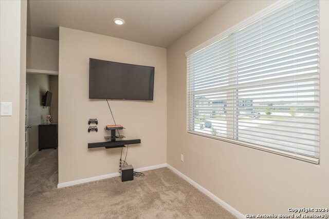 Image 26 of 35 For 12904 Liam Ct