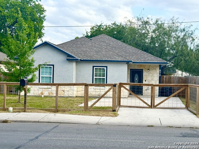 Details for 870 Southcross Blvd W, San Antonio, TX 78211