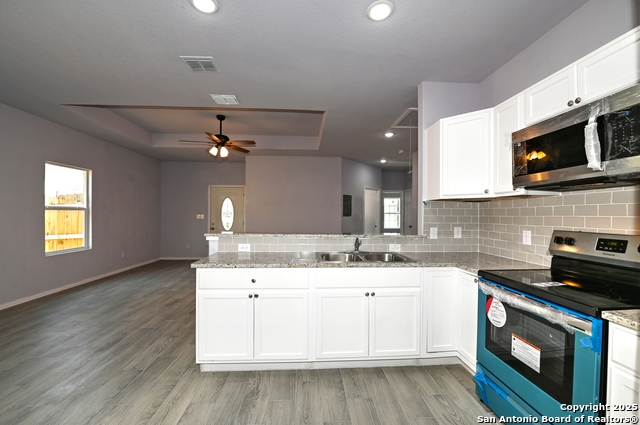 Listing photo id 9 for 870 Southcross Blvd W
