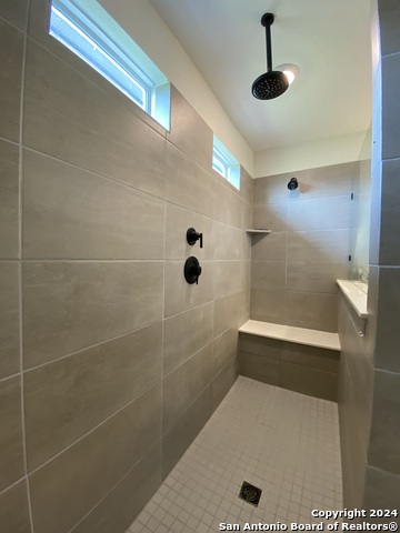 Image 7 of 22 For 5911 Eckhert Rd  116
