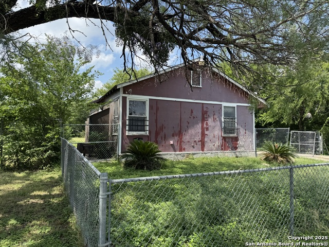 Details for 715 Lombrano, San Antonio, TX 78207