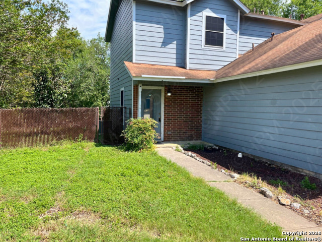 Image 2 of 18 For 14408 Woods Hole Dr