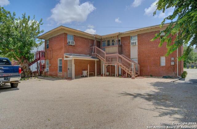 Details for 1511 Woodlawn W, San Antonio, TX 78201