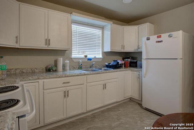 Image 16 of 19 For 1511 Woodlawn W
