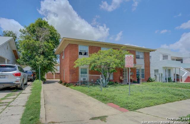 Image 17 of 19 For 1511 Woodlawn W