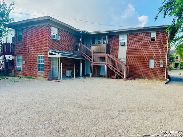 Image 6 of 19 For 1511 Woodlawn W