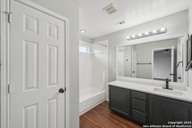 Image 19 of 29 For 12107 Dawson Cir