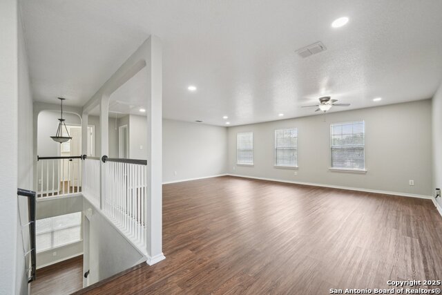 Image 22 of 29 For 12107 Dawson Cir