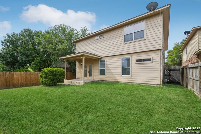 Image 26 of 29 For 12107 Dawson Cir