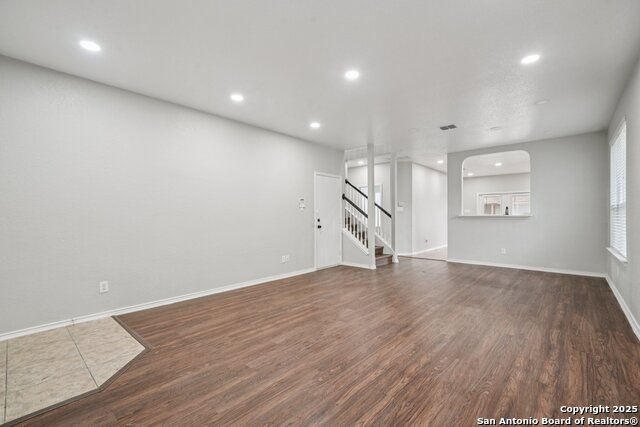 Image 4 of 29 For 12107 Dawson Cir