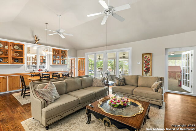 Image 14 of 50 For 2 Fm 289  