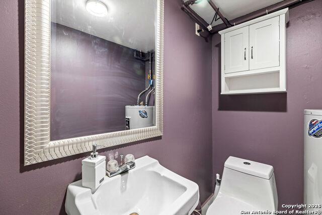Image 33 of 50 For 2 Fm 289  