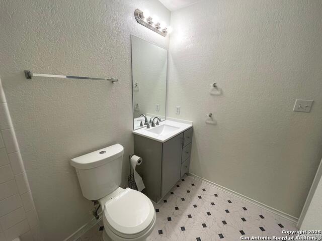 Image 12 of 17 For 6526 Kestrel Ln