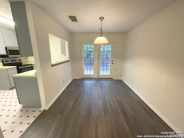Image 6 of 17 For 6526 Kestrel Ln