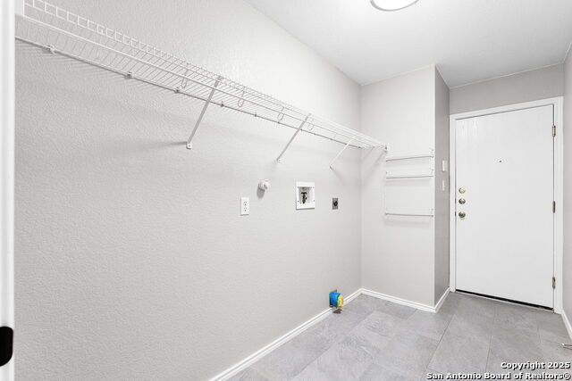 Image 13 of 40 For 4481 Owl Creek