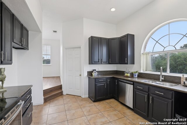 Image 21 of 95 For 23613 Grayling Ln