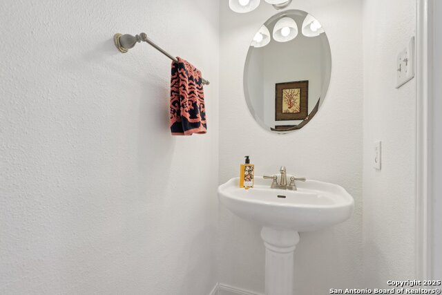 Image 28 of 95 For 23613 Grayling Ln