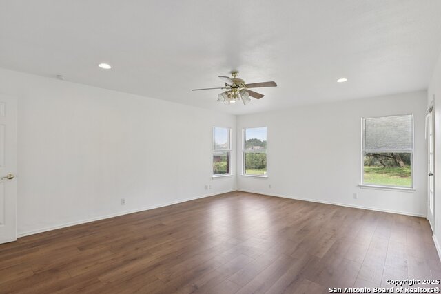 Image 31 of 95 For 23613 Grayling Ln