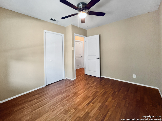Image 15 of 17 For 702 Deely Pl