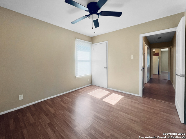Image 9 of 17 For 702 Deely Pl