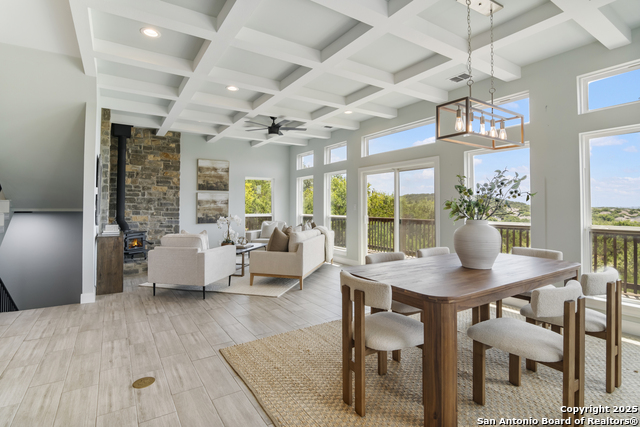 Listing photo id 8 for 26713 Snuggle Valley
