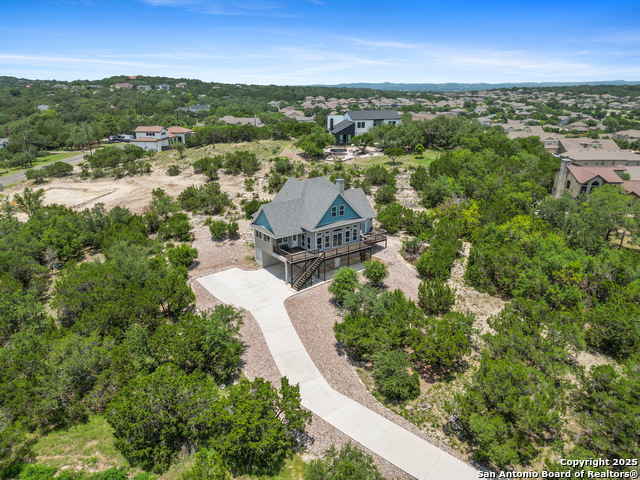 Listing photo id 1 for 26713 Snuggle Valley