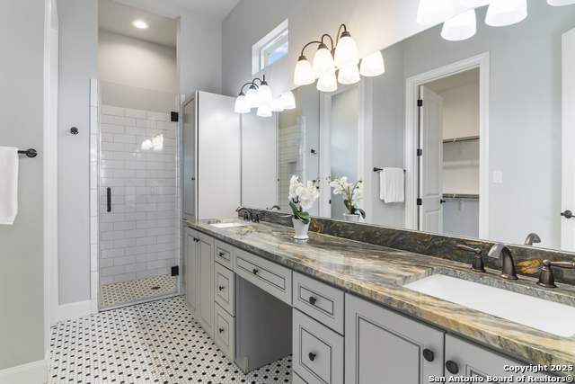 Listing photo id 28 for 26713 Snuggle Valley