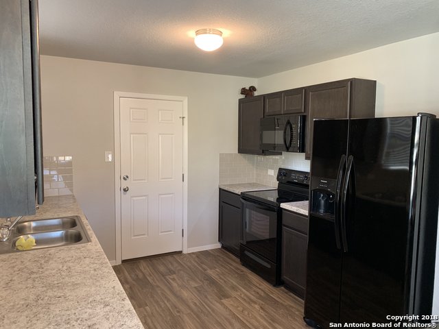 Image 6 of 19 For 9510 Sandy Ridge Way