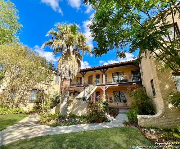 Details for 127 Craig Pl W 6, San Antonio, TX 78212