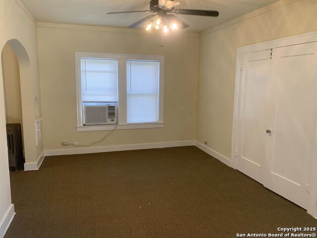 Image 11 of 14 For 127 Craig Pl W 6