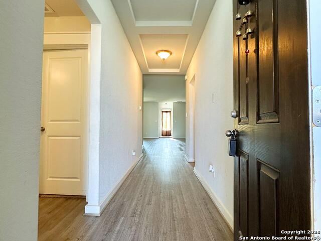 Image 3 of 33 For 3906 Glenloch Way