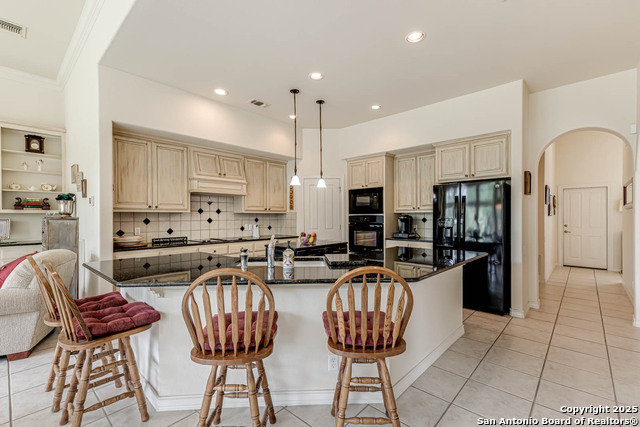 Image 11 of 38 For 31011 Keeneland Dr.