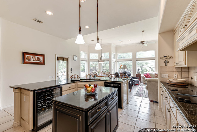 Image 12 of 38 For 31011 Keeneland Dr.
