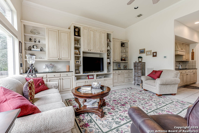 Image 15 of 38 For 31011 Keeneland Dr.