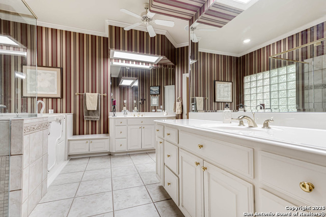 Image 19 of 38 For 31011 Keeneland Dr.