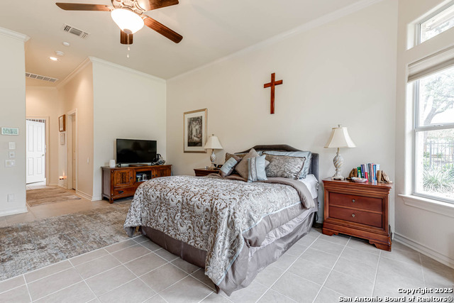 Image 22 of 38 For 31011 Keeneland Dr.