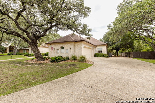Image 37 of 38 For 31011 Keeneland Dr.
