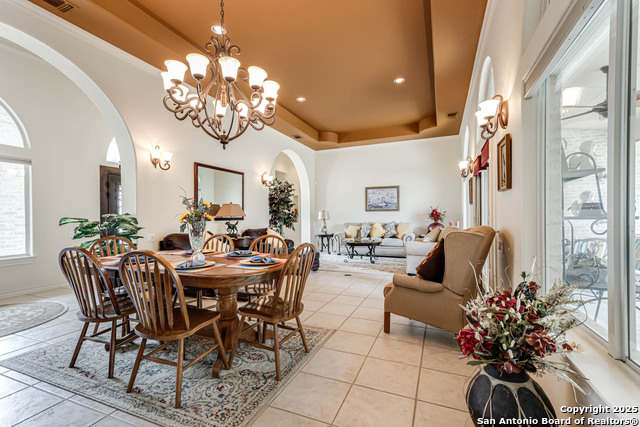 Image 7 of 38 For 31011 Keeneland Dr.