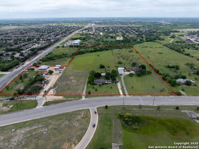 Listing photo id 2 for 19.49 Fm 1103-green Valley Rd