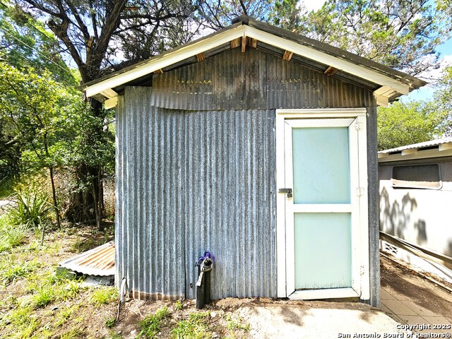 Image 13 of 30 For 12064 Park Road 37