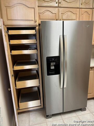 Image 4 of 25 For 1 Towers Park Ln  2113