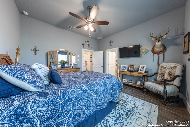 Image 15 of 34 For 200 S Calvin Barrett